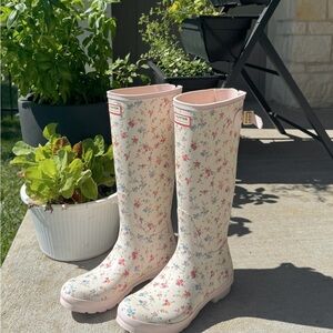 Hunter x love shack fancy Floral Tall Rain Boots in Cream with Pink Accents